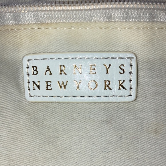 Barneys New York Crossbody Leather Bucket Bag - Picture 3 of 9